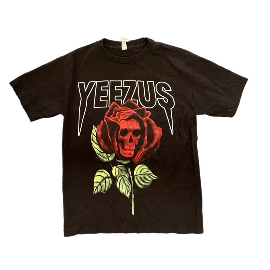 Yeezus T-Shirt Black Skull Rose Graphic Kanye West Style Spectra USA Mens SMALL | Finer Things Resale