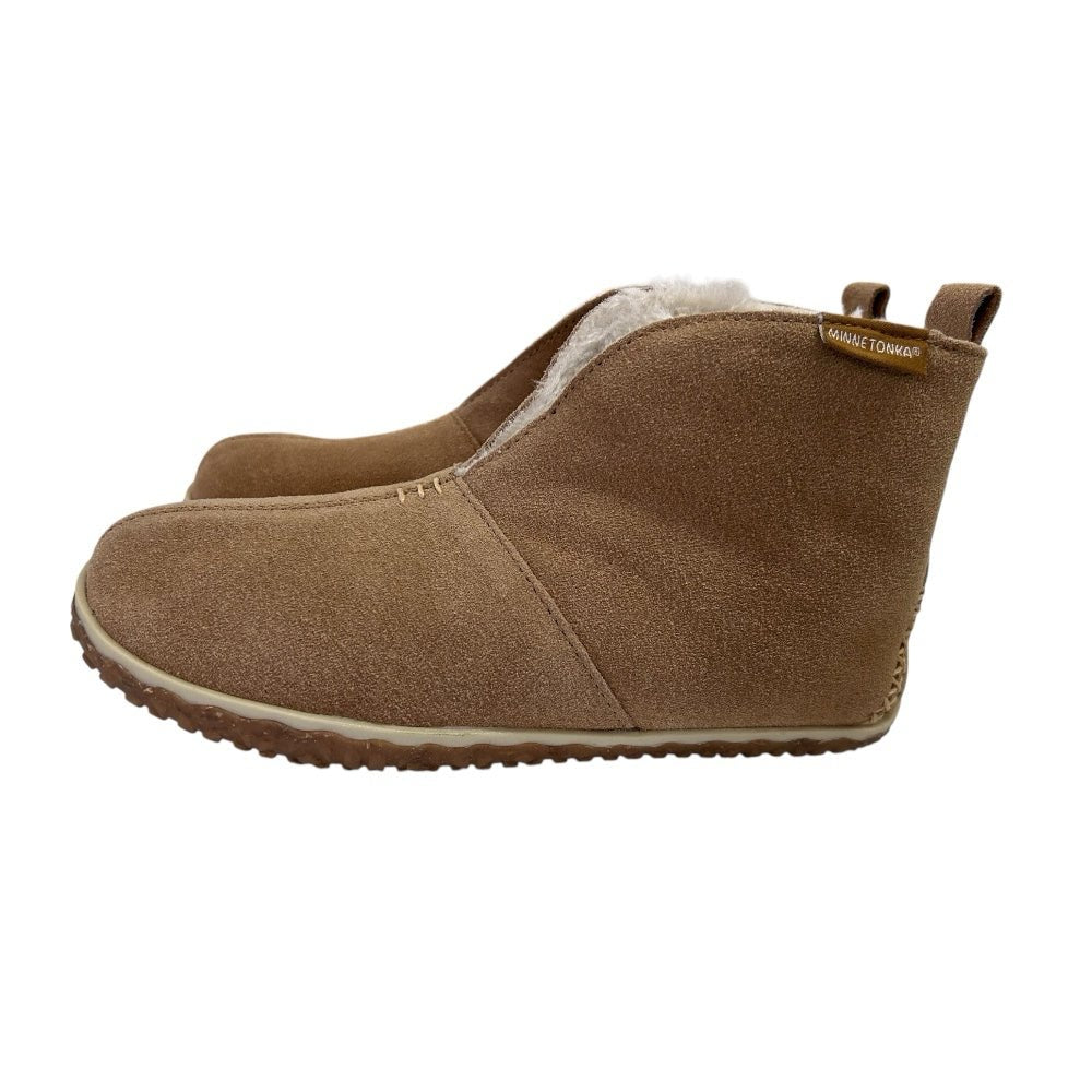 Minnetonka Moccasins Tucson Leather Boot Slipper Shoe SIZE 9M | Finer Things Resale