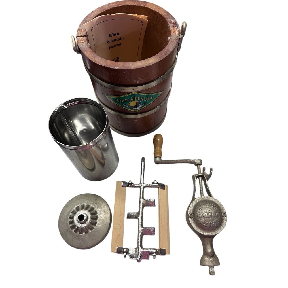 White Mountain Ice Cream Freezer Hand Crank Ice Cream Maker Mini Junior VINTAGE | Finer Things Resale