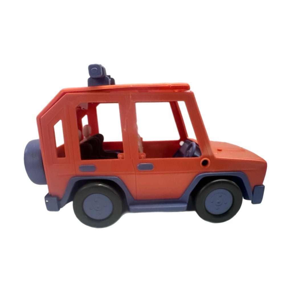 Bluey Heeler Family 4WD Vehicle and 6 action figures | Finer Things Resale