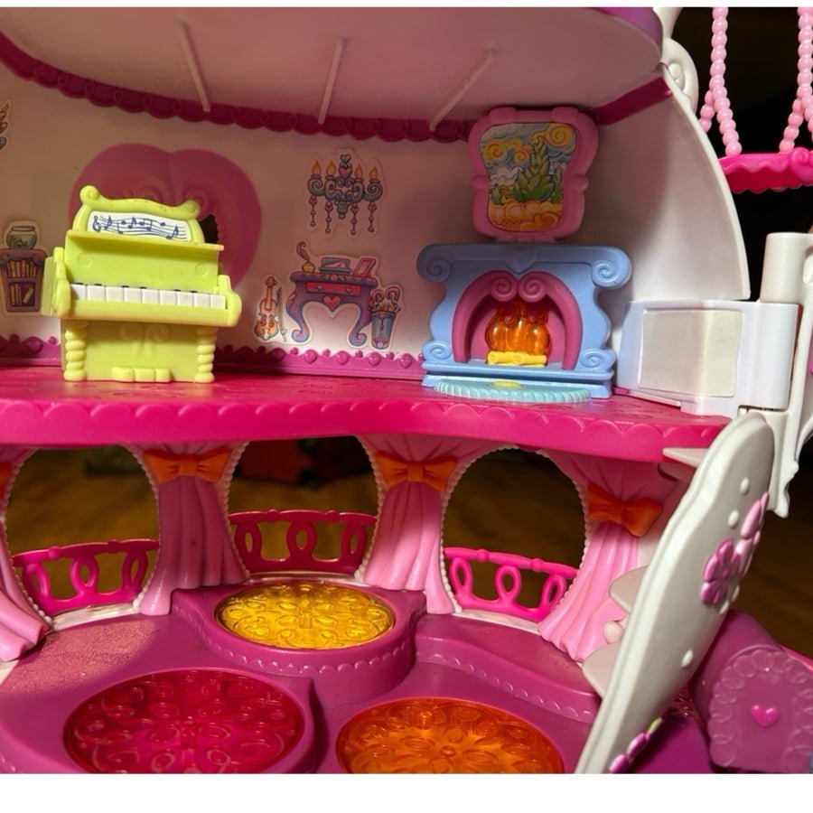My Little Pony Ponyville Teapot Palace Playset House Habro MLP G3 2006 | Finer Things Resale