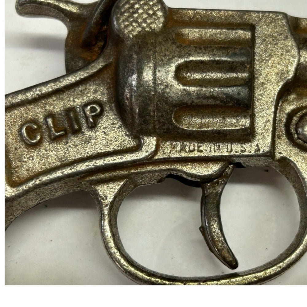 Stevens CLIP cast iron cap gun VINTAGE 1935 HTF! Made in the USA | Finer Things Resale