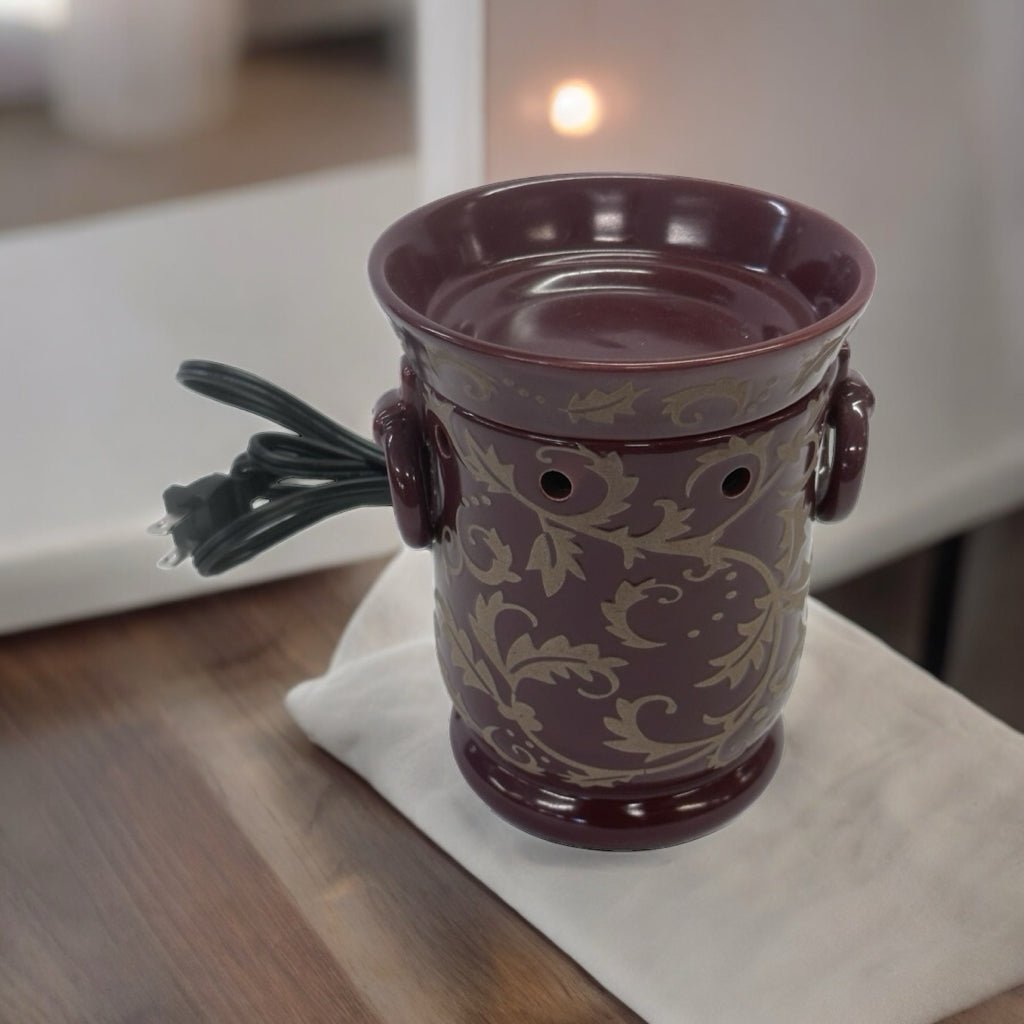 Scentsy Plum Garland Plug-In Wax Warmer RETIRED! | Finer Things Resale