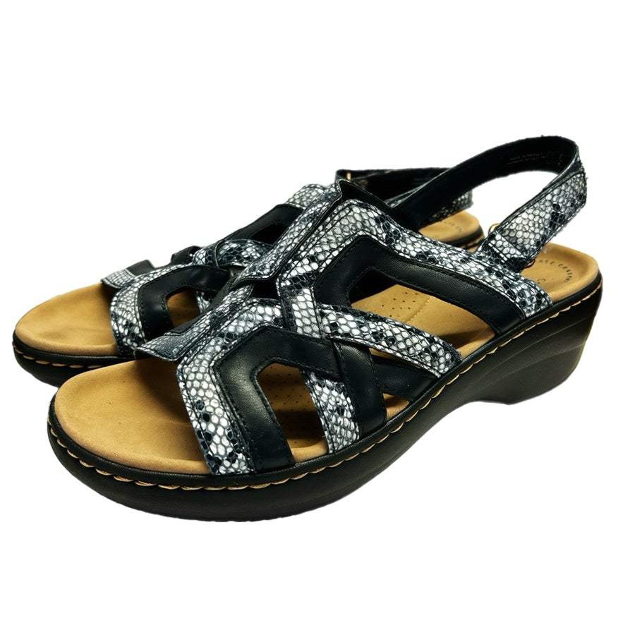 Clarks Leisa Lakelyn Black Snakeskin Comfort Wedge Sandals SIZE 7.5 | Finer Things Resale
