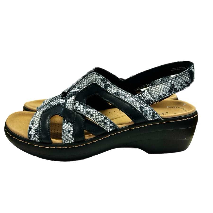 Clarks Leisa Lakelyn Black Snakeskin Comfort Wedge Sandals SIZE 7.5 | Finer Things Resale