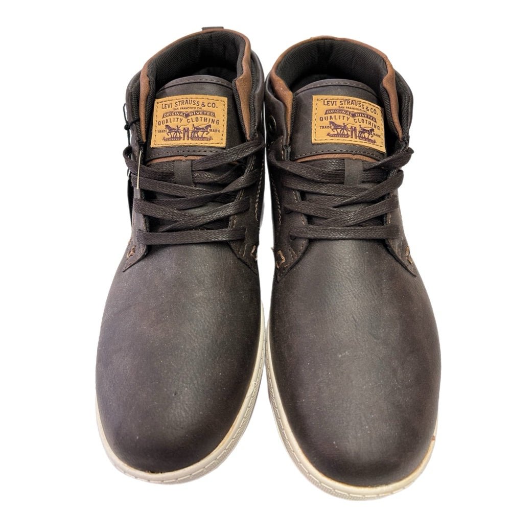 Levi's Goshen 2.0 Faux Leather Sneaker Chukka Boots SIZE 9.5 NWT | Finer Things Resale
