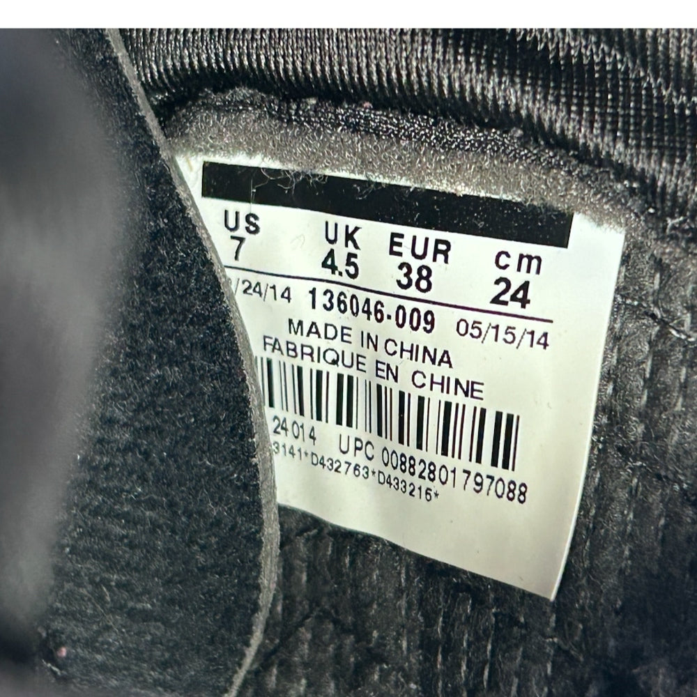 Jordan 11 Retro Low Snakeskin Sneakers SIZE 7 YOUTH 136046-009 | Finer Things Resale