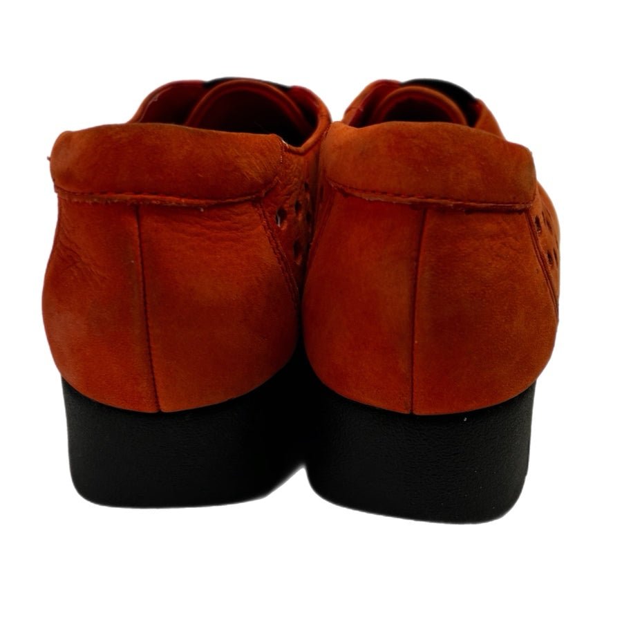 Clarks Daelyn Summit Grenadine Nubuck Slip On Comfort Shoes SIZE 7M | Finer Things Resale
