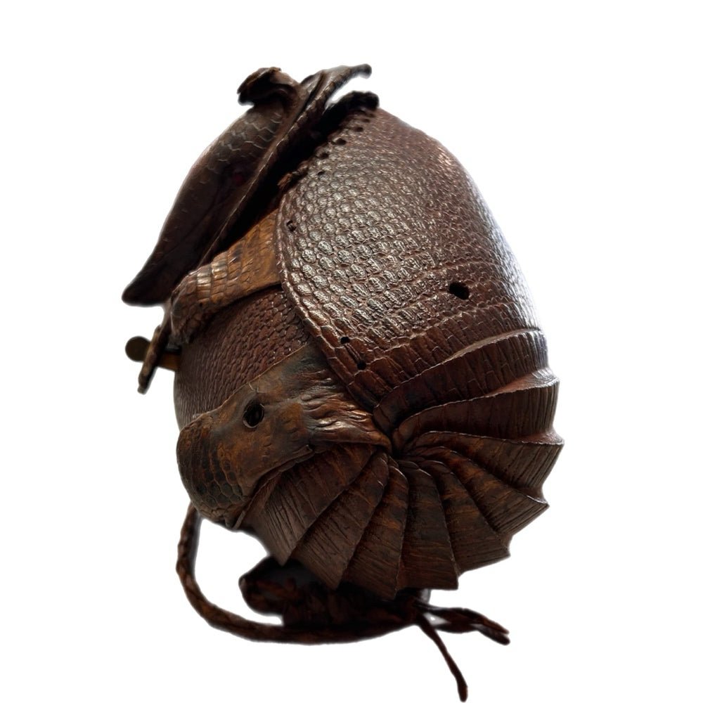 vintage full body leather armadillo purse handbag vintage  1960'