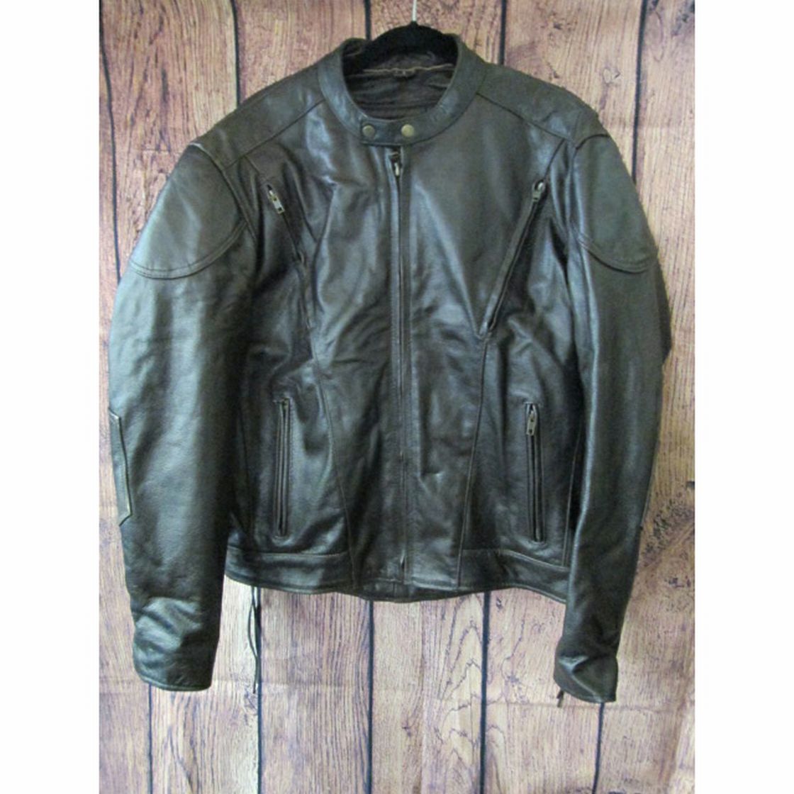 Xelement Retro Live to Ride leather motorcycle jacket SIZE LARGE | Finer Things Resale