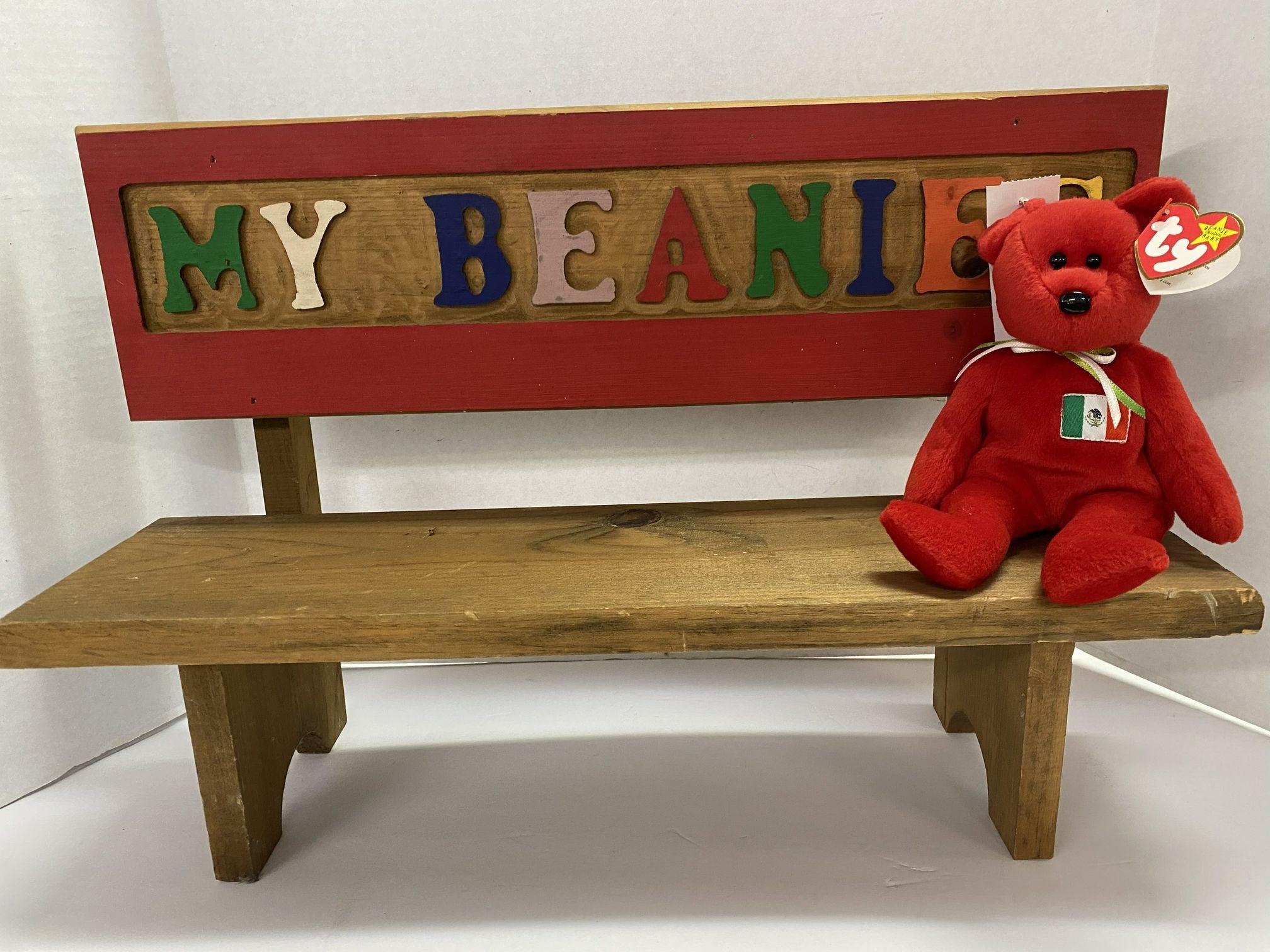 beanies wooden bench