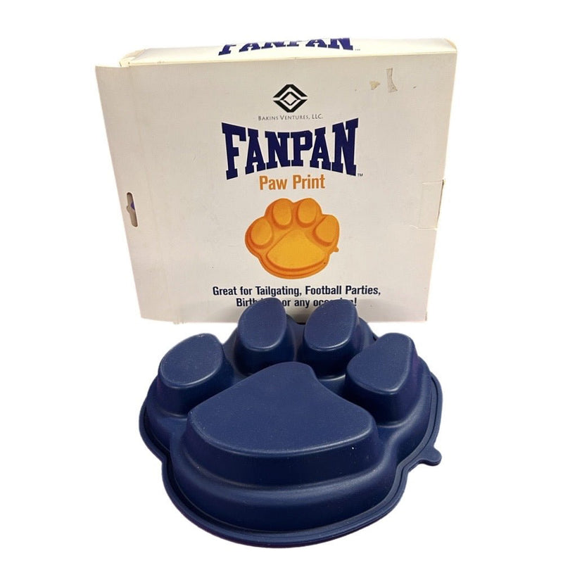 FanPan Paw Print silicone baking pan Tailgating Football Sports Parties | Finer Things Resale