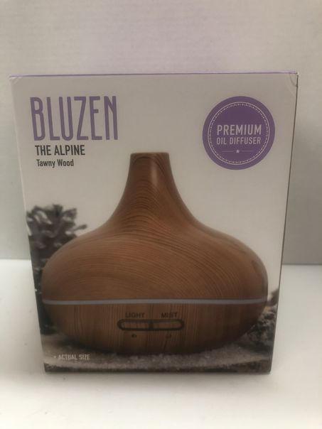 Bluzen The Alpine Tawny Wood premium essential oil diffuser | Finer Things Resale