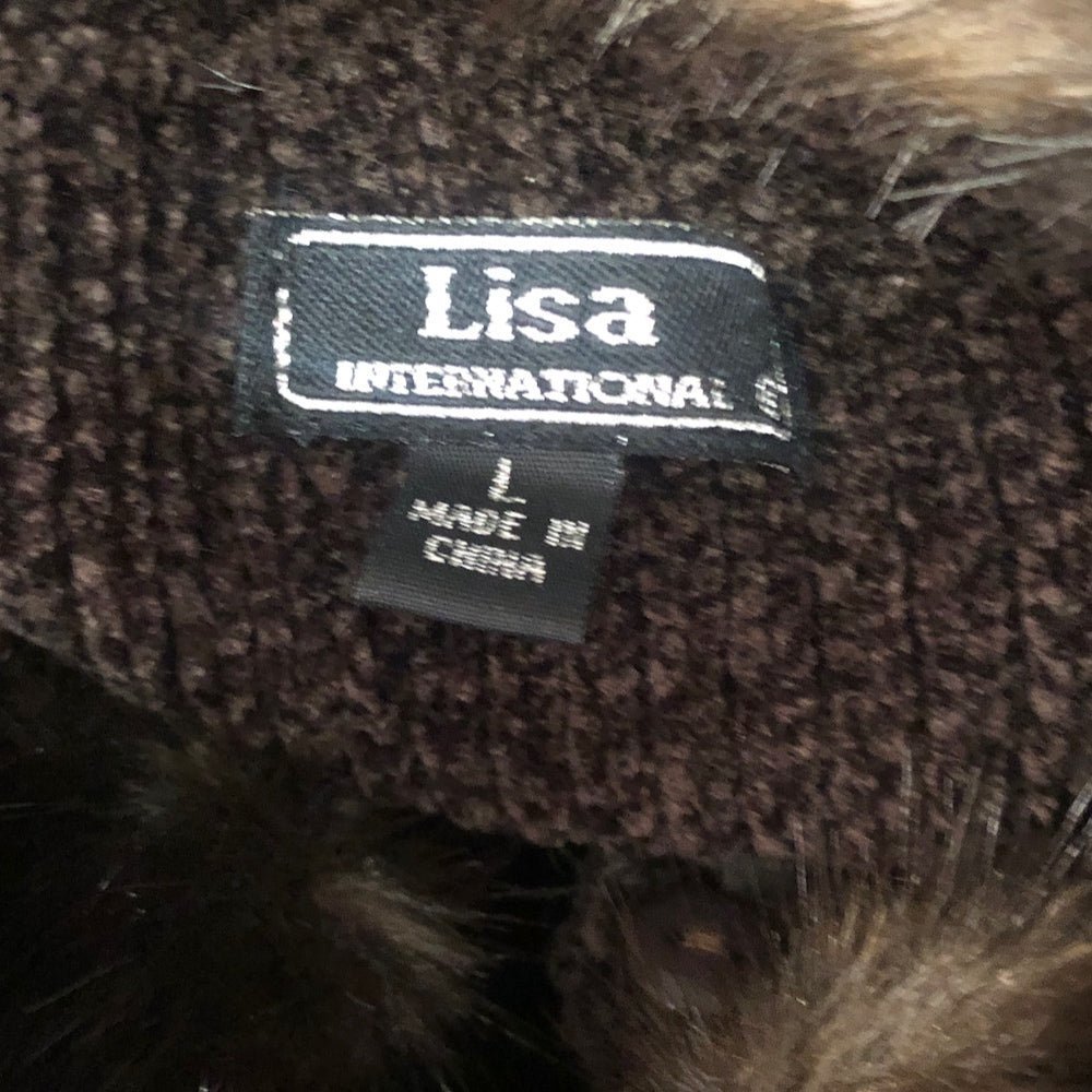 Lisa International faux fur vest SIZE SMALL | Finer Things Resale