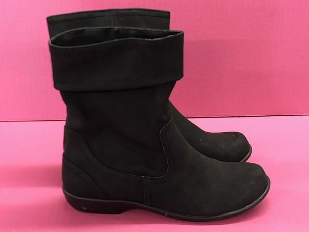 Croft & Barrow Cbeudora ankle boots SIZE 7 BRAND NEW! | Finer Things Resale