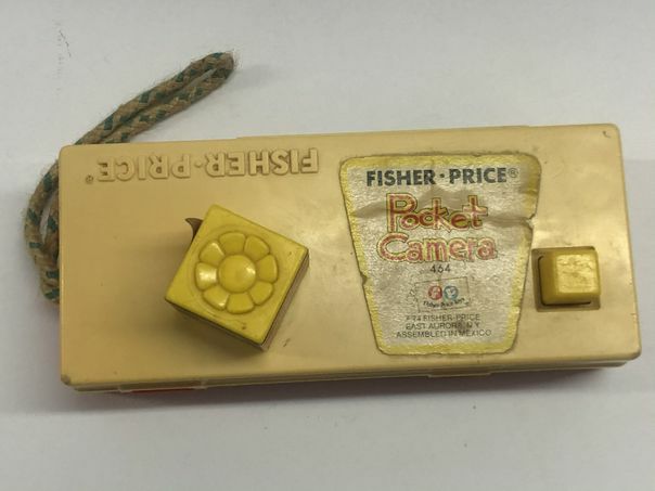 Vintage 1974 Fisher Price Picture zoo story pocket Camera #454 | Finer Things Resale