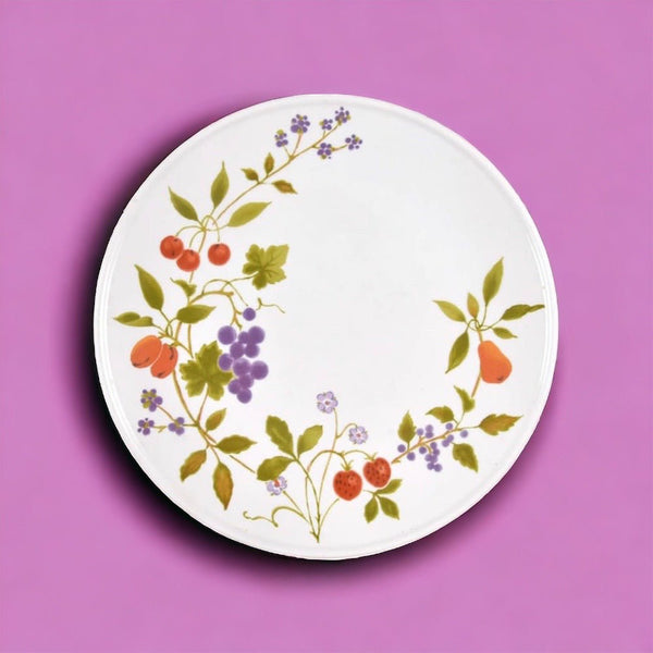 Noritake Progression China Berries'N Such REPLACEMENT dinner plate 9070 Japan | Finer Things Resale