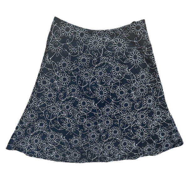 Autograph New York print A-line skirt SIZE 8 | Finer Things Resale