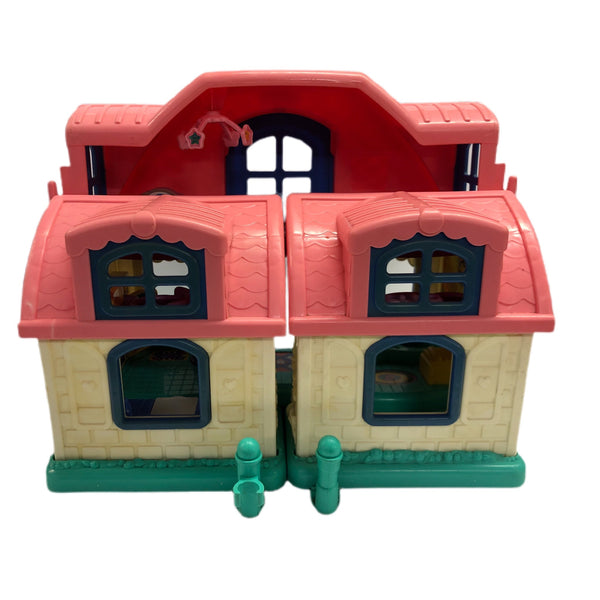 2005 Fisher Price Little People Sweet Sounds House | Finer Things Resale