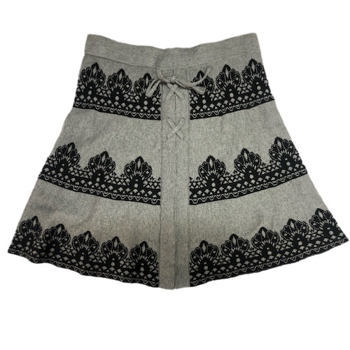Candies lace pattern sweater skirt SIZE XSMALL BRAND NEW WITH TAGS! | Finer Things Resale